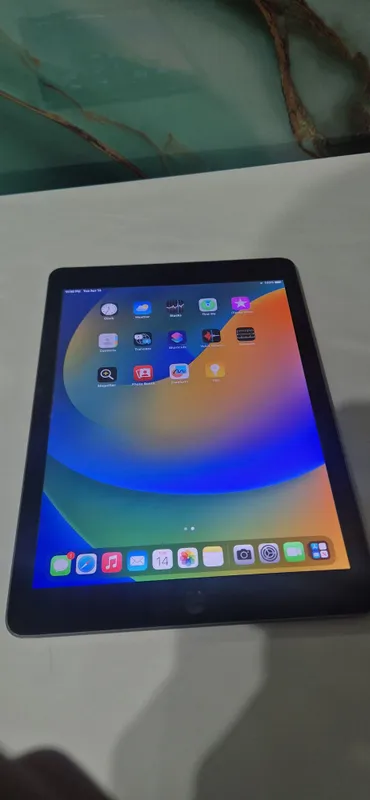 Ipad 5 space gray 96%yomks
