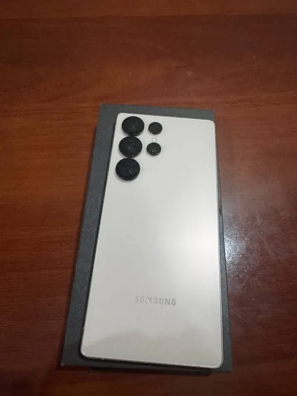 samung s 25 ultra ideal holatda 1
