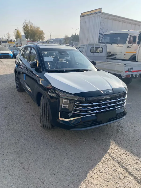 JAC JS8 сотувда таййор — фото 1