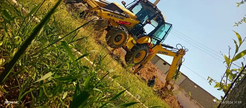 New holland b90b 1 New holland b90b 1