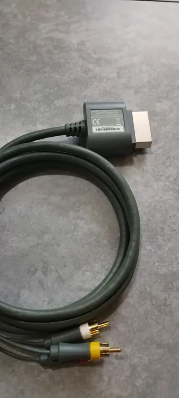 Microsoft Xbox 360 Slim/Fat AV TV RCA kabel shnur 2