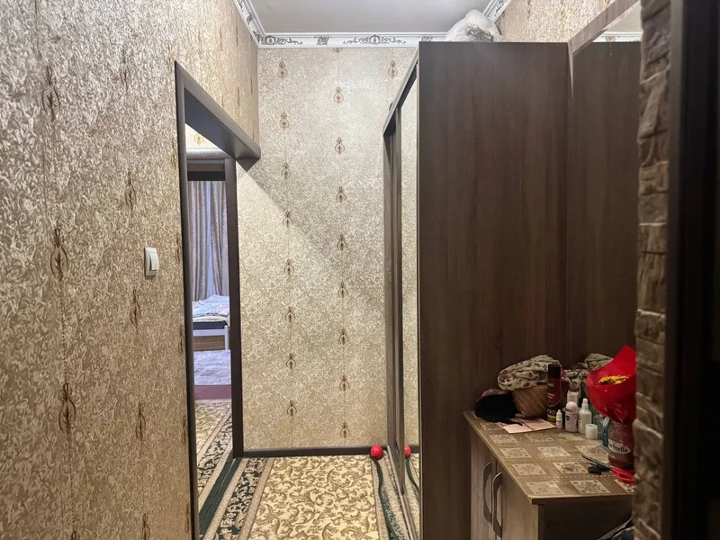 Sergeli 5 9/2/1 balkon 2*6 + 100 kvadrat padvali arendatori bilan 1 Sergeli 5 9/2/1 balkon 2*6 + 100 kvadrat padvali arendatori bilan 1