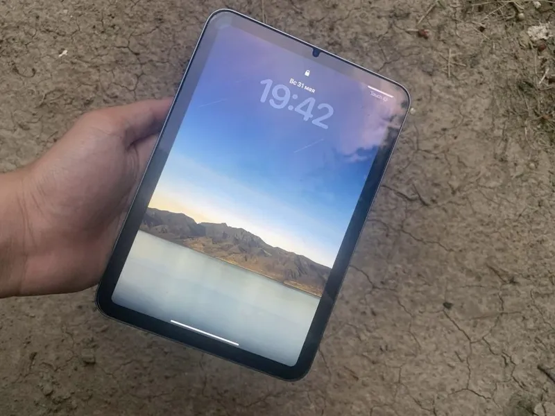 iPad mini (A17 Pro) — фото 1