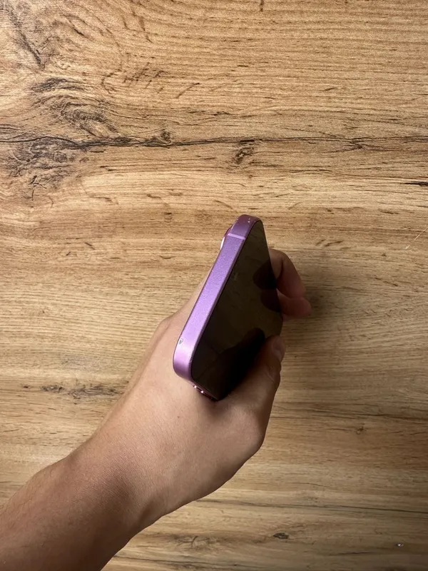 Srochno !!! iPhone 16 Pink 5 Srochno !!! iPhone 16 Pink 5