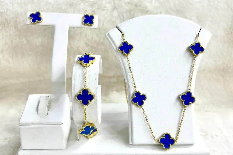 Набор бижутерии Van Cleef 3