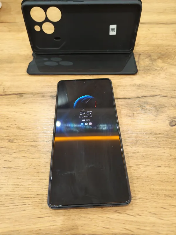 Продаётся Tecno Pova 6 12+12/256, 6000mAh 9