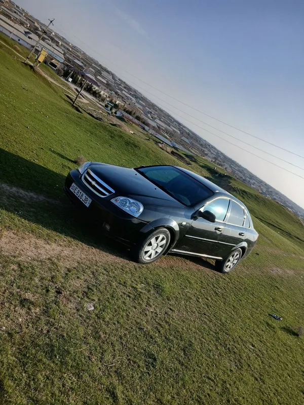 Lacetti srochno sotiladi 3 Lacetti srochno sotiladi 3