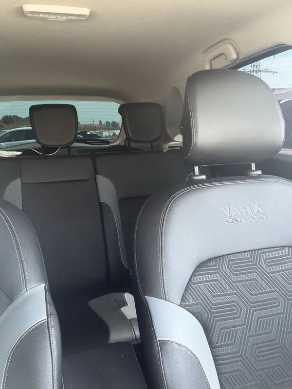 Lada xray cross sotiladi holati ideal bir qul moshina 8
