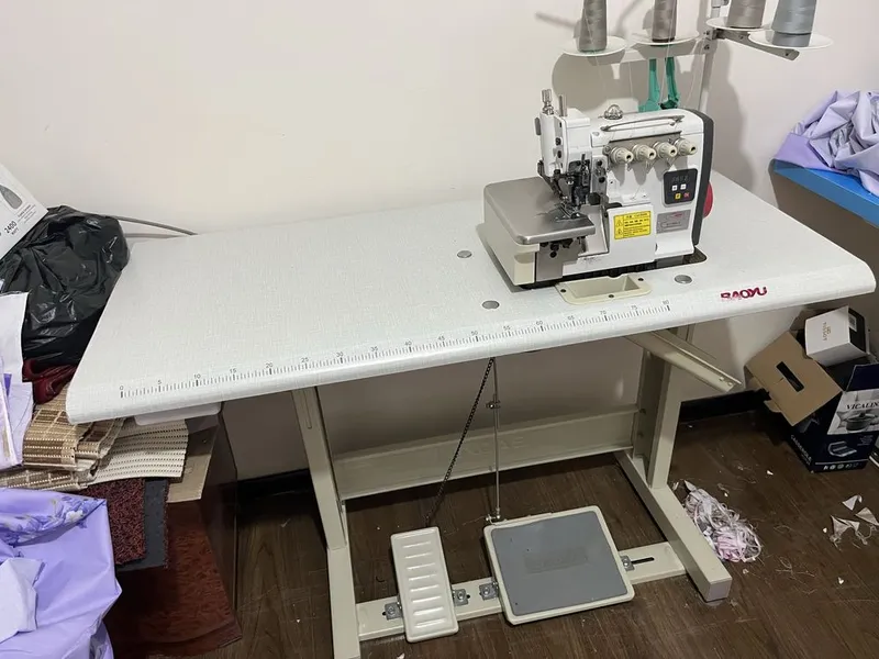 Baoyu GT-700D-4 оверлок 3 Baoyu GT-700D-4 оверлок 3