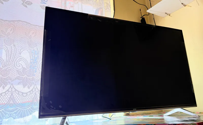 Smart TV 43' FULL HD 2