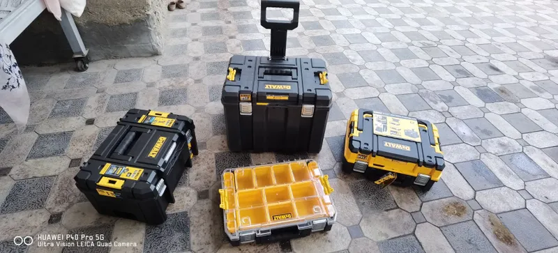 Dewalt инструмент яшиги — фото 4
