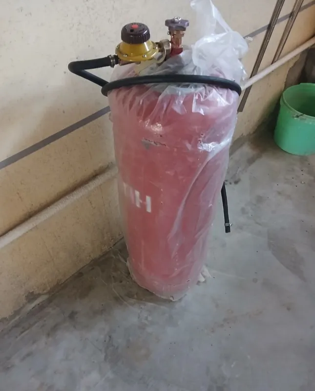 Гамбург и газовый баллон — 3 млн 2 Гамбург и газовый баллон — 3 млн 2