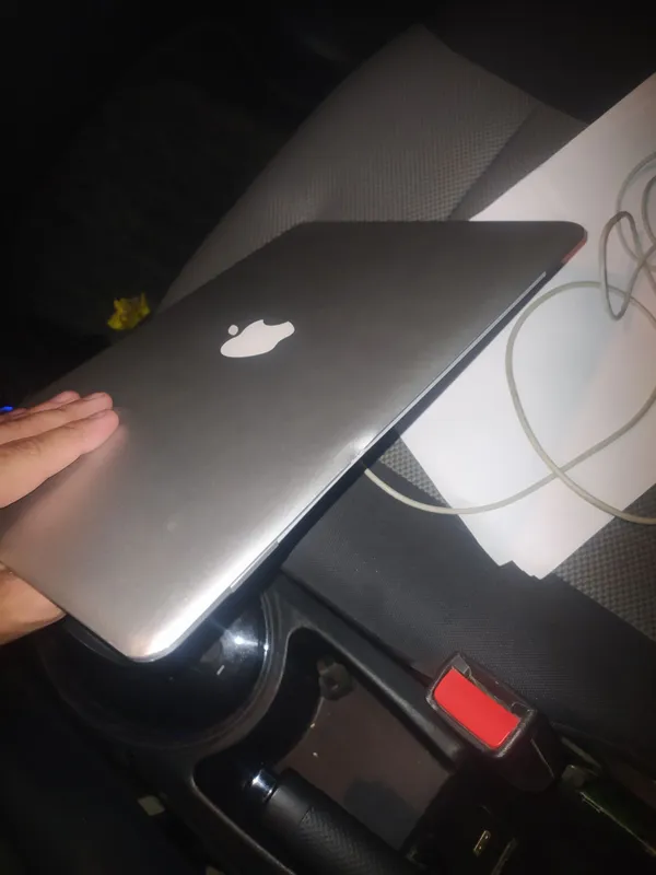 Mac book air 2011 3 Mac book air 2011 3