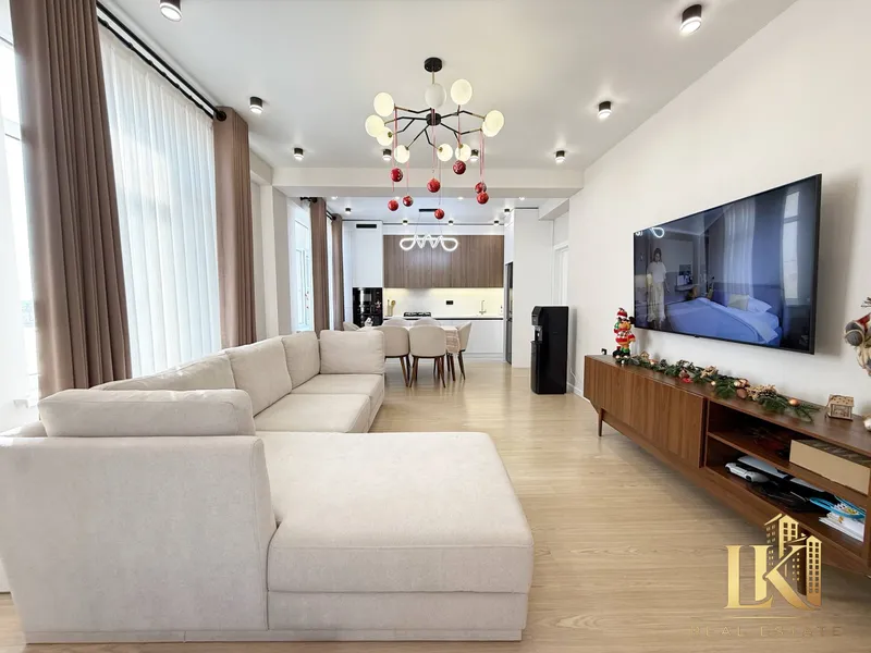 Продаётся 3-комнатная квартира в ЖК Parkent Plaza (Яшнабадский район) 1