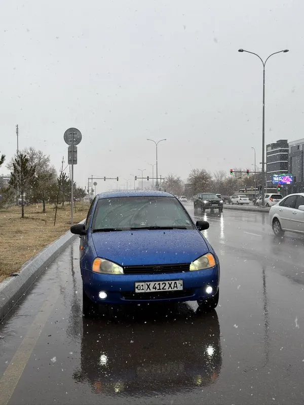 Srochno sotiladi, Lada Kalina 16kl