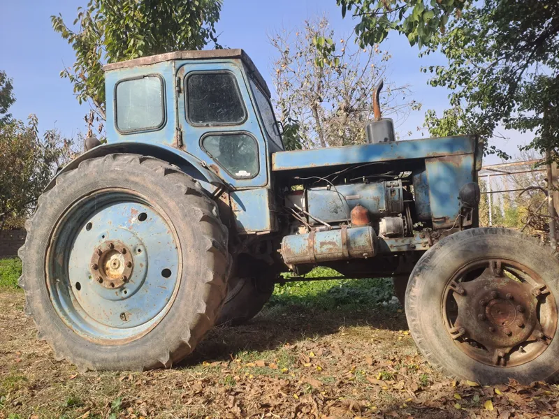 Traktor T-40 sotiladi . Elonni yahshilab oʻqib keyin tel qililar!!! 2 Traktor T-40 sotiladi . Elonni yahshilab oʻqib keyin tel qililar!!! 2