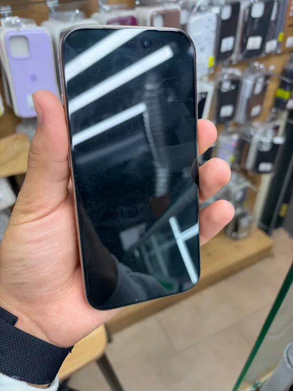 iPhone 16 Pro 256 ГБ, 93%, есть коробка 2 iPhone 16 Pro 256 ГБ, 93%, есть коробка 2