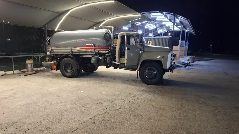 GAZ 53A assenizator sotiladi (1996 yil) Ishlashga to‘liq tayyor Qo‘s 4