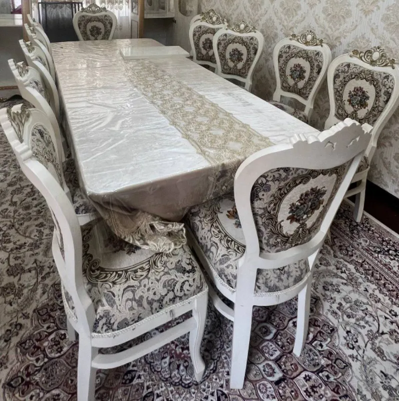 Stol-stul 12talik sifati zoʻr saqlangan