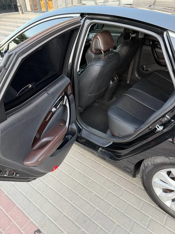 Hyundai azera 3.3 v6 5 Hyundai azera 3.3 v6 5