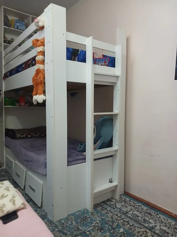 2х ярусная кровать с матрасами. Б/у в хорошем состоянии. — фото 1 2х ярусная кровать с матрасами. Б/у в хорошем состоянии. — фото 1