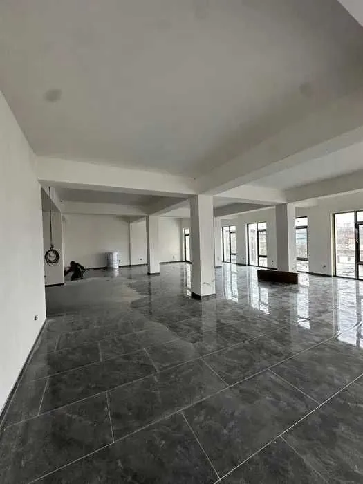Срочно сдаётся 650м2 под офис\ клинику и тд — фото 1