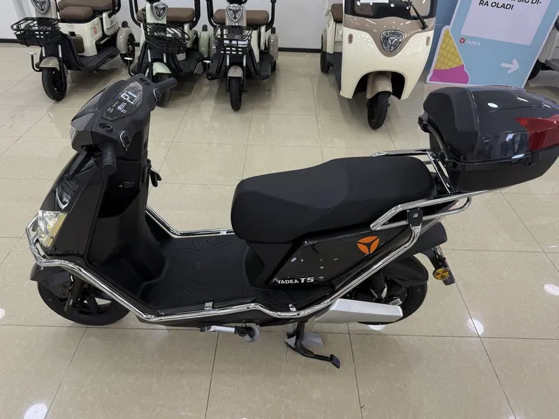 Yadea T5 modeli sotiladi 1