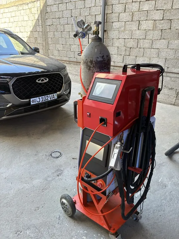 Продаеться сварочный аппарат Laser 1500W