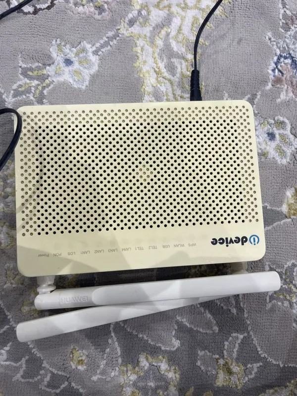 Huawei EchoLife HG8245H5 GPON Wi-Fi router sotiladi.