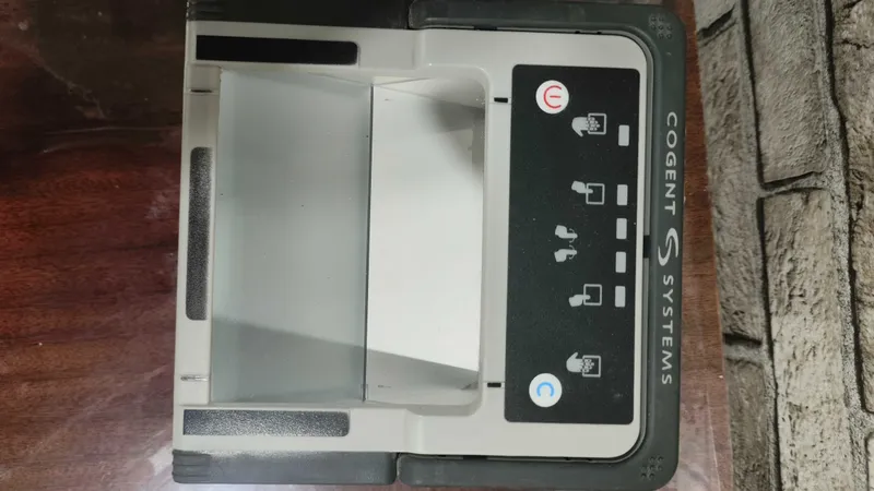 сканер отпечатка пальцев проф-ный Cogent CS500e Biometric Scanner 4 сканер отпечатка пальцев проф-ный Cogent CS500e Biometric Scanner 4