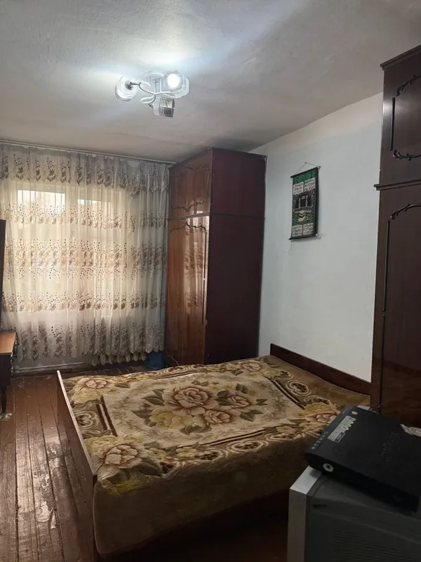 Продается 4-комнатная квартира в г. Джизак 5 Продается 4-комнатная квартира в г. Джизак 5