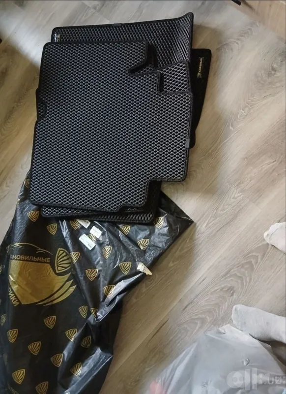 Продам полик CARDINAL на JETOUR X95 PLUS 2 Продам полик CARDINAL на JETOUR X95 PLUS 2