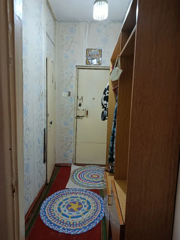 Продаеться 2 ком. 2 этаж дом рабад мечеть 4 Продаеться 2 ком. 2 этаж дом рабад мечеть 4