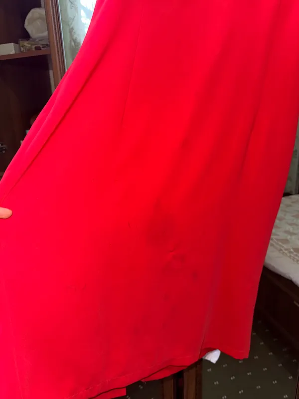 Qizil rangdagi ajoyib ko‘ylak❤️😍 4 Qizil rangdagi ajoyib ko‘ylak❤️😍 4