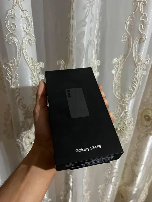 Samsung s 24 fe. 1 Samsung s 24 fe. 1