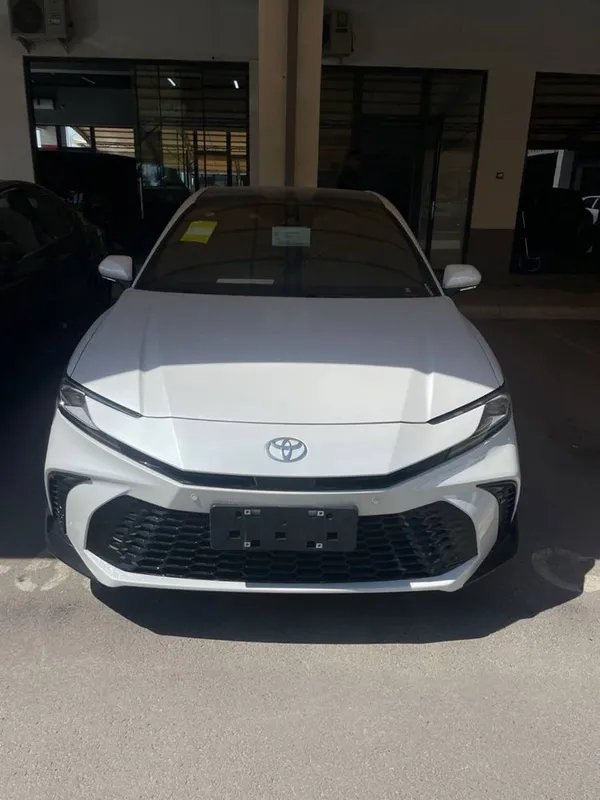 toyota camry 80 2025
