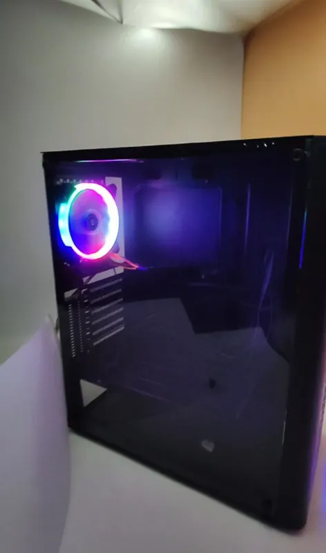 ZTTECH ZT33-A ATX Gaming корпус с 4x RGB кулерами 4 ZTTECH ZT33-A ATX Gaming корпус с 4x RGB кулерами 4