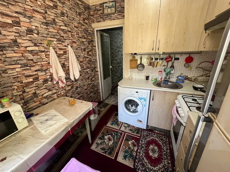 Продается 3х Комнатная квартира, микрорайон арка 8