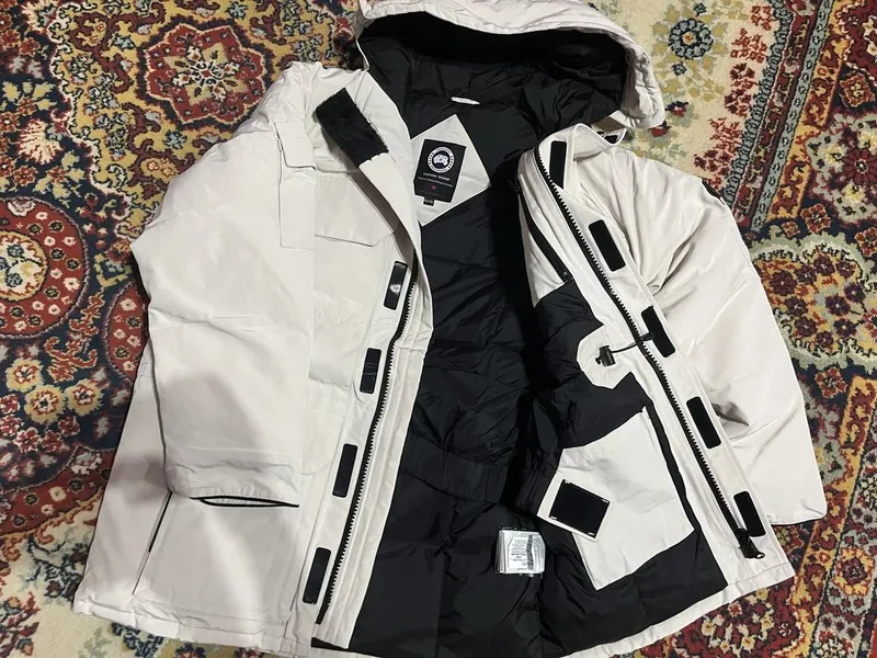 Новая куртка CANADA GOOSE мужская