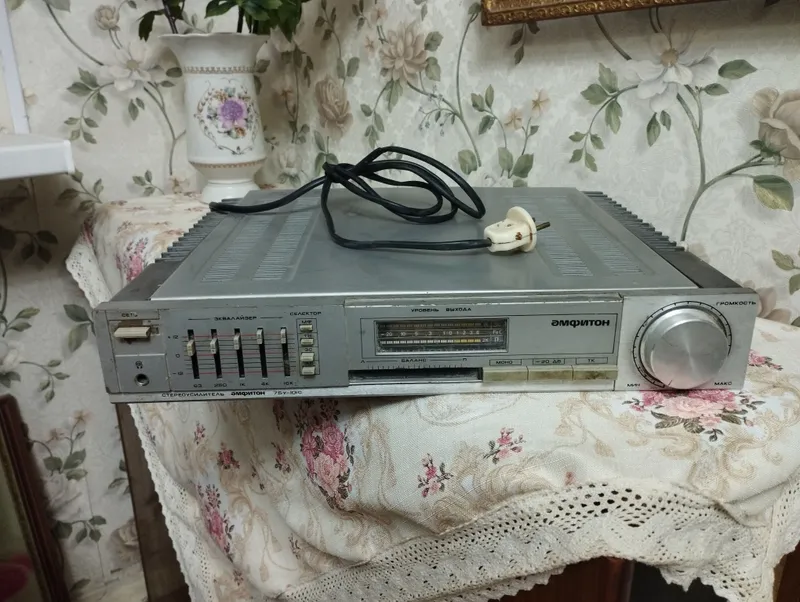 Продам усилитель Амфитон