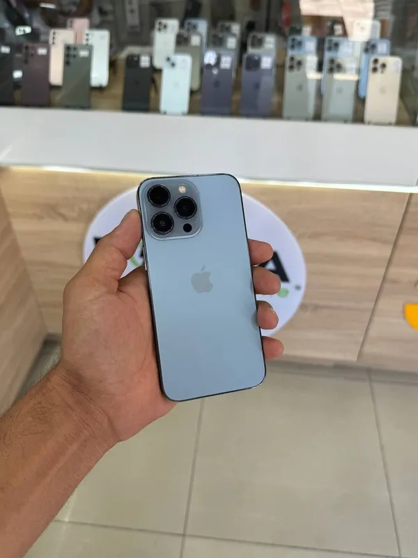 Iphone .