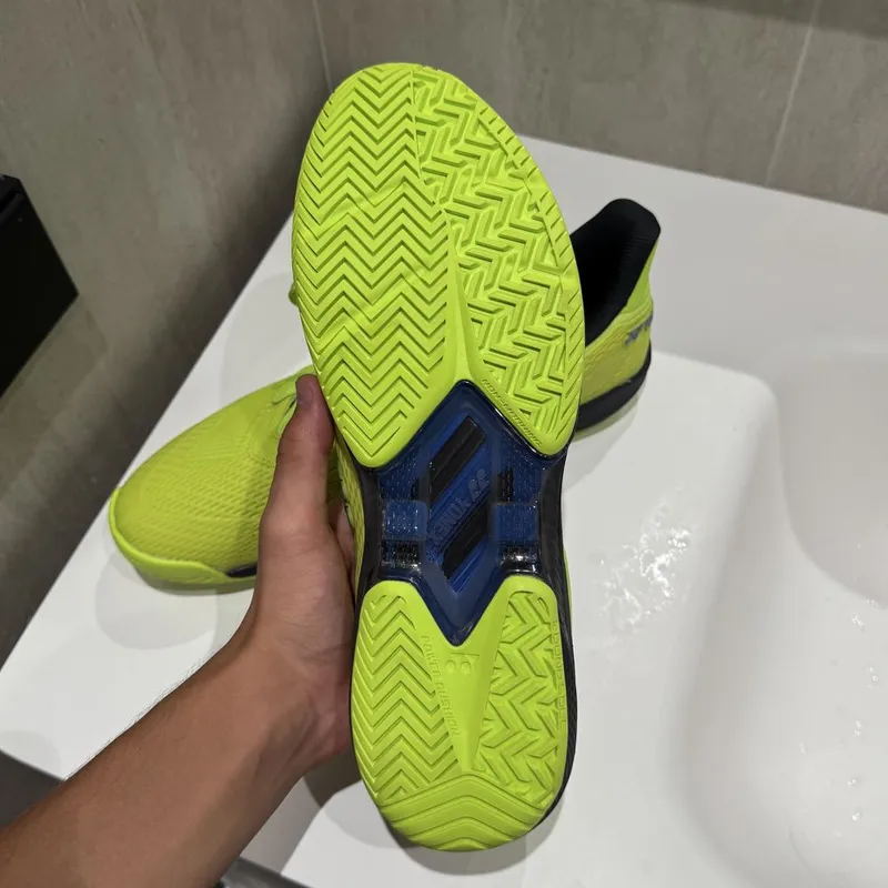 теннисные кроссовки Yonex Power Cushion 44,5 размер 6 теннисные кроссовки Yonex Power Cushion 44,5 размер 6