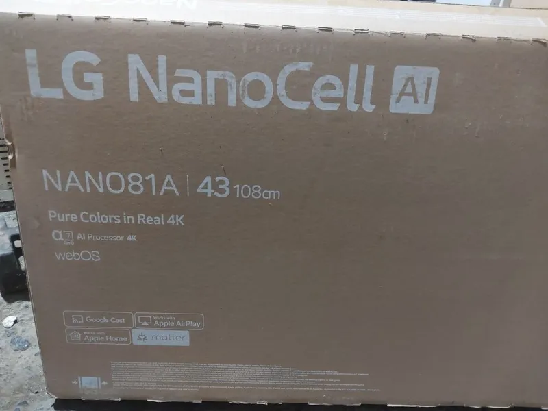 LG televizor. 43