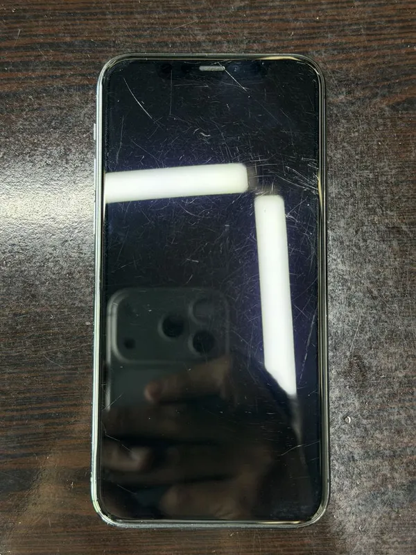 Iphone 11 pro 64GB IDEAL 2 Iphone 11 pro 64GB IDEAL 2