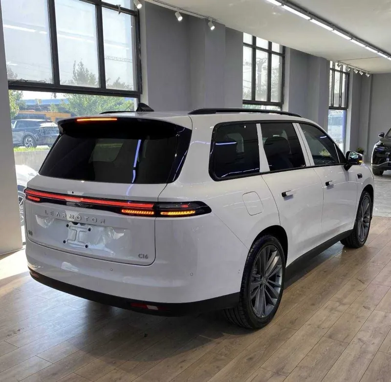 Leapmotor C16 280KM Gibrid Restayling Luxury Lidar Dop opsiya Full — фото 1 Leapmotor C16 280KM Gibrid Restayling Luxury Lidar Dop opsiya Full — фото 1
