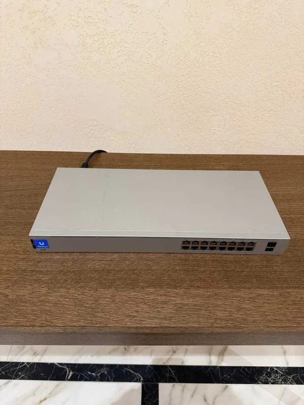 Unifi 16 port poe switch (USW-16-POE) — фото 3 Unifi 16 port poe switch (USW-16-POE) — фото 3