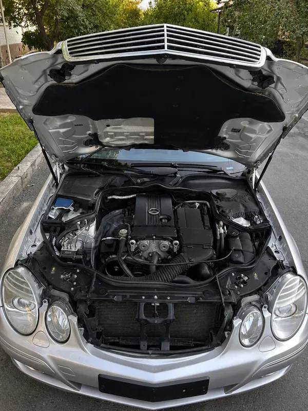 W211 E200 Kompressor 9