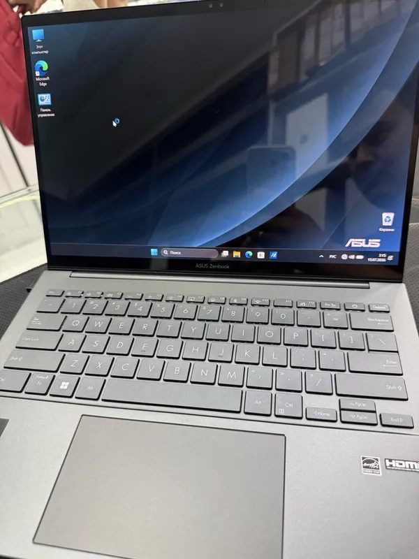 Asus Zenbook ultra5-125H 8/512 14.0 OLED Touch Screen 3 Asus Zenbook ultra5-125H 8/512 14.0 OLED Touch Screen 3