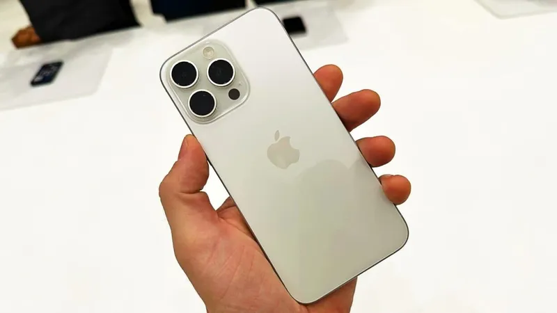iphone 15 pro 256 gb oldindan 50% olaman narx 300$ iphone 15 pro 256 gb oldindan 50% olaman narx 300$