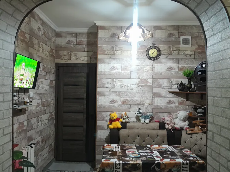 Mirobod tumani Qoyliq massiv 4 da 2 xona 4 etaj uy